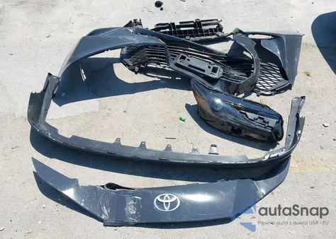 2025 Toyota Camry Le z USA, uszkodzony, nr VIN 4T1DAACK7SU630977